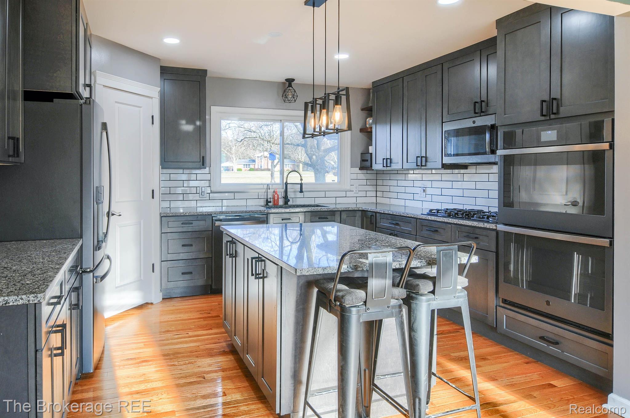 7054 Brewer Road Flint, MI 48507 - Photo 13 of 33 Gallery Image 13
