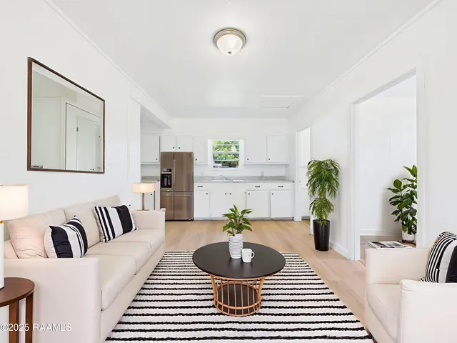 $600 | 711 East Lessley Street, Rayne, LA 70578