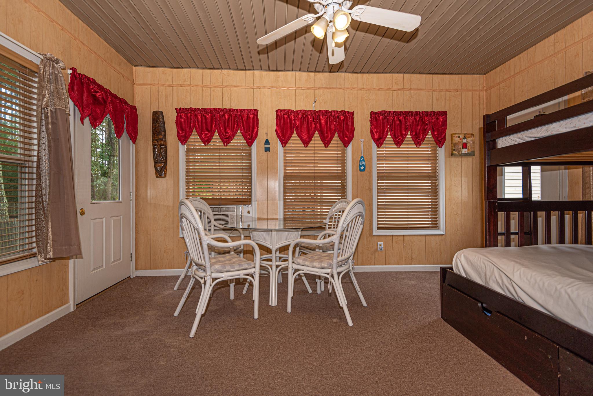 14 Bridgewater Road Berlin, MD 21811 - Photo 13 of 58 Sunroom off the Kitchen