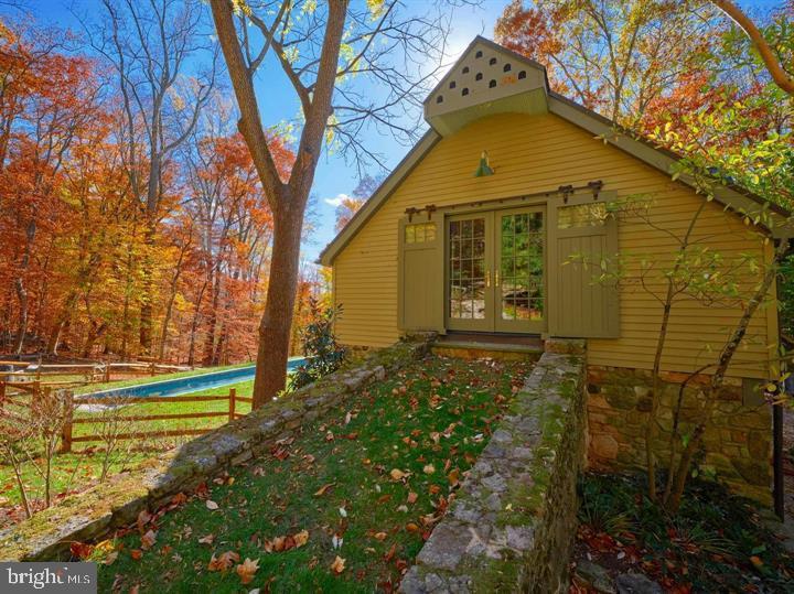 5960 Honey Hollow Road Doylestown, PA 18902 - Photo 38 of 58