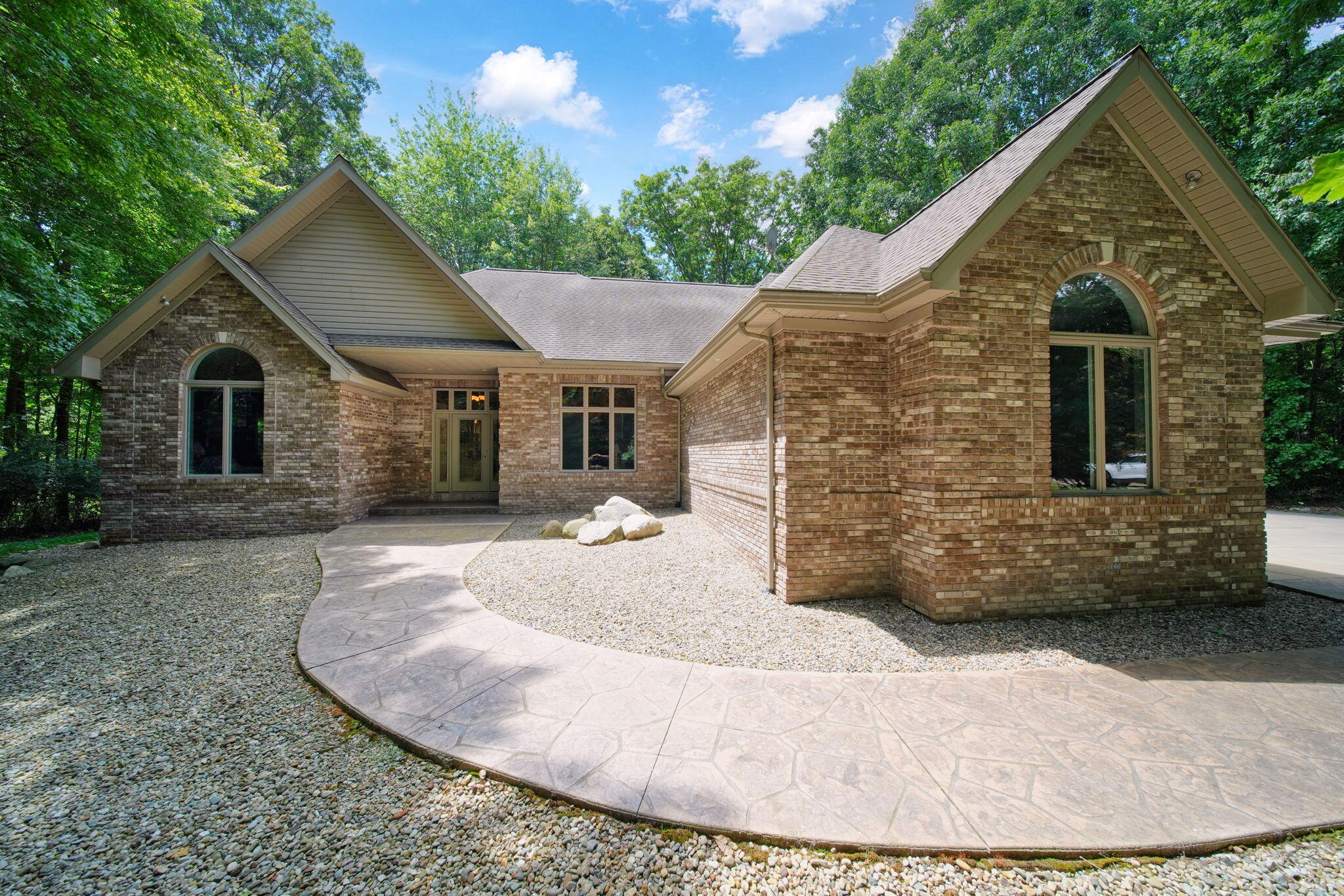 2500 Reynolds Road Jackson, MI 49201 - Photo 1 of 93 1