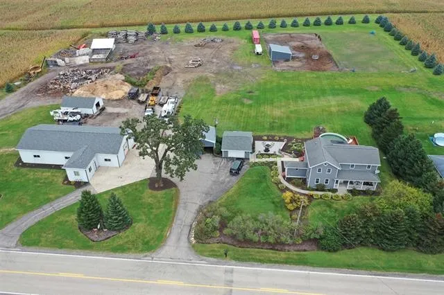 $595,000 | W8930 State Line Road, Sharon, WI 53585