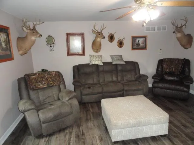 $595,000 | W8930 State Line Road, Sharon, WI 53585