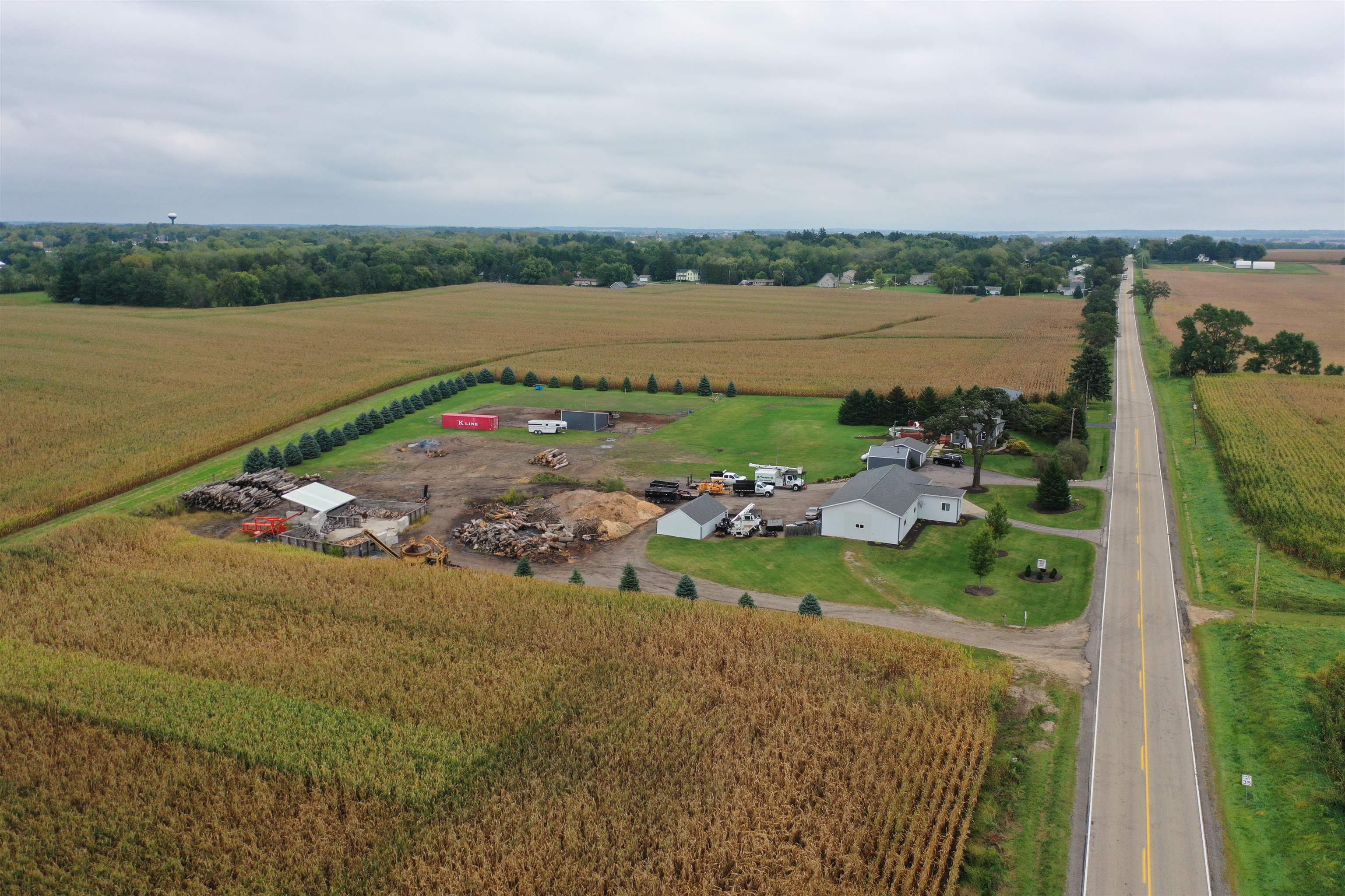 W8930 State Line Road Sharon, WI 53585 - Photo 5 of 78