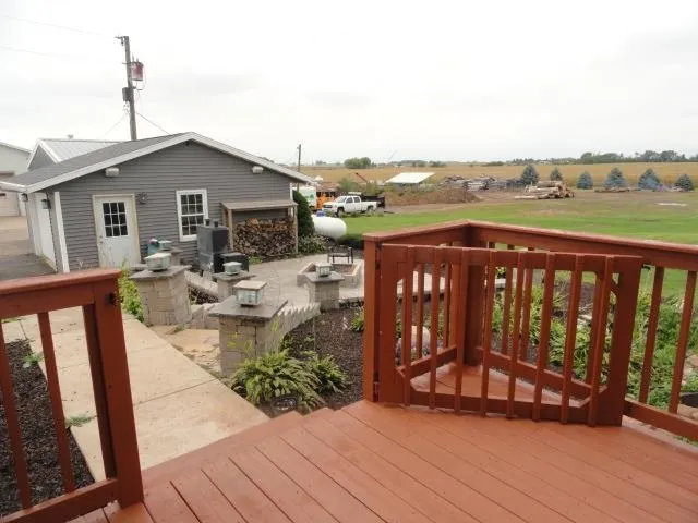 $595,000 | W8930 State Line Road, Sharon, WI 53585