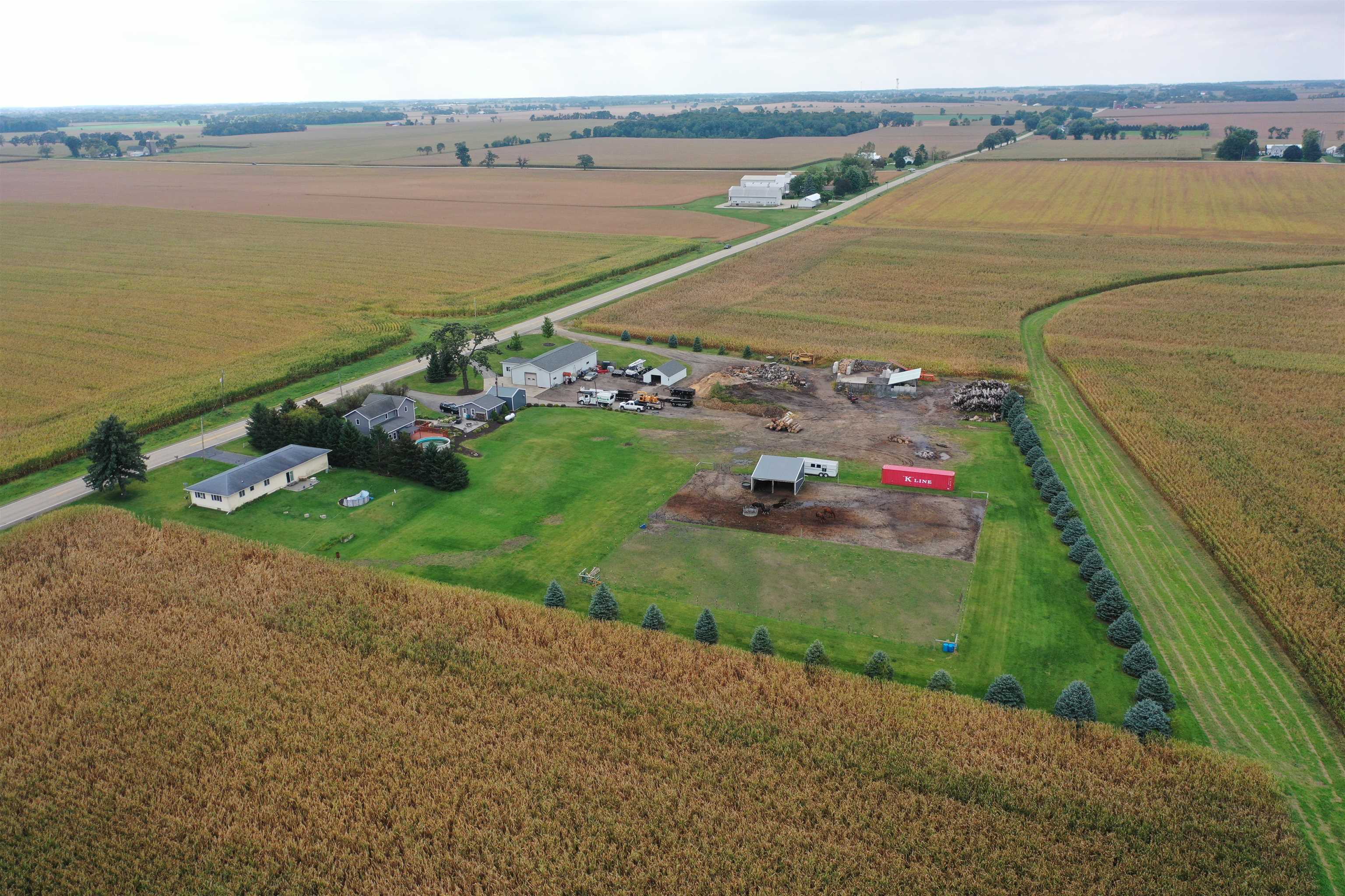 W8930 State Line Road Sharon, WI 53585 - Photo 10 of 78