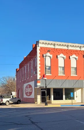 $79,500 | 122 North Main Street, Eureka, KS 67045