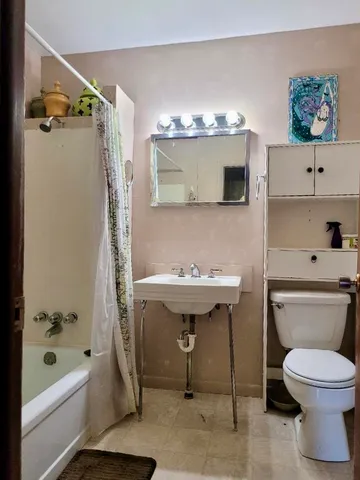 $79,500 | 122 North Main Street, Eureka, KS 67045