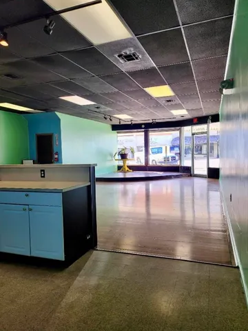 $79,500 | 122 North Main Street, Eureka, KS 67045