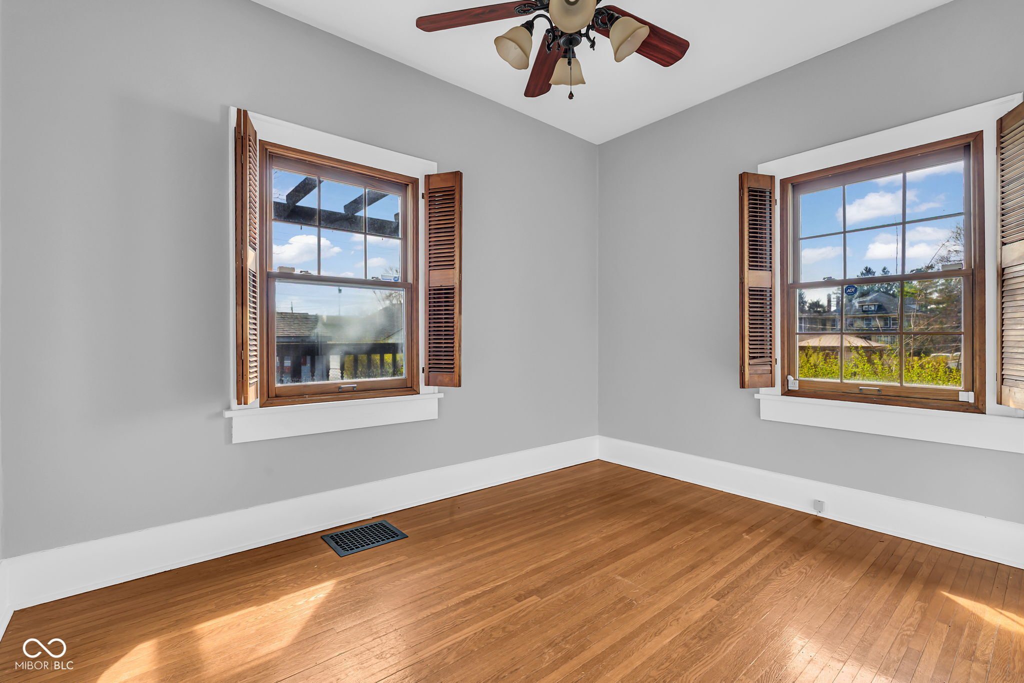 1005 Main Street Beech Grove, IN 46107 - Photo 28 of 72