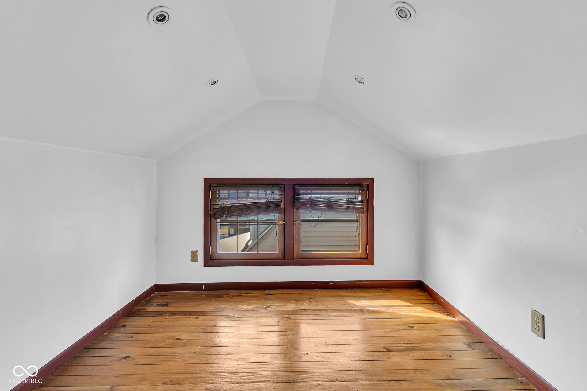 1005 Main Street Beech Grove, IN 46107 - Photo 32 of 72