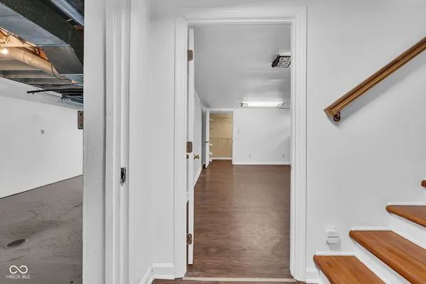 $299,000 | 1005 Main Street, Beech Grove, IN 46107