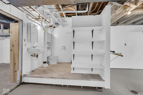 $299,000 | 1005 Main Street, Beech Grove, IN 46107