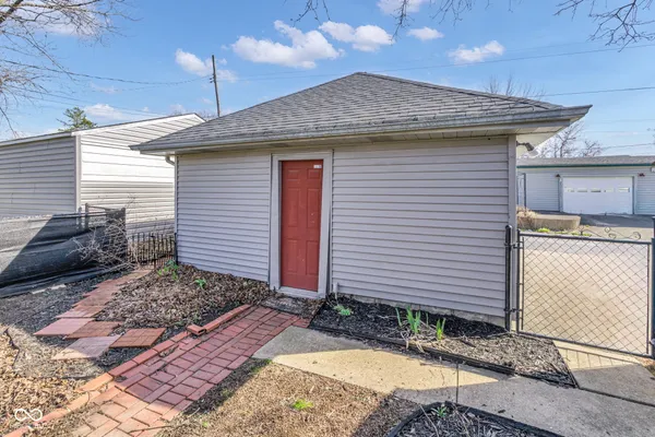 $299,000 | 1005 Main Street, Beech Grove, IN 46107