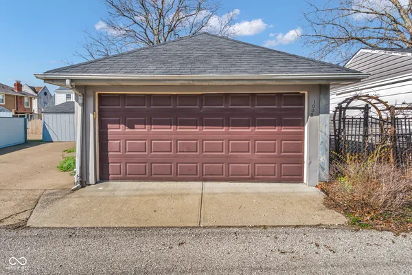 $299,000 | 1005 Main Street, Beech Grove, IN 46107