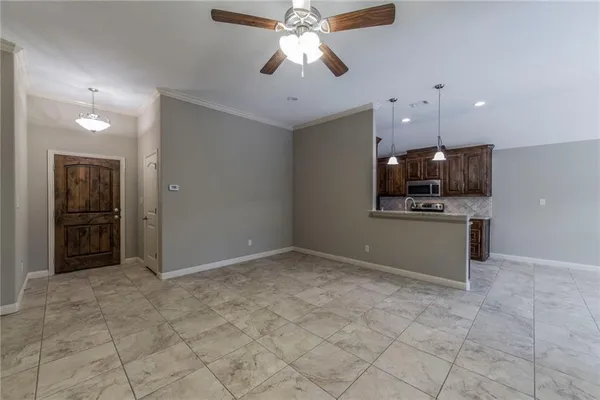 $2,450 | 721 Smyth Street, Aledo, TX 76008