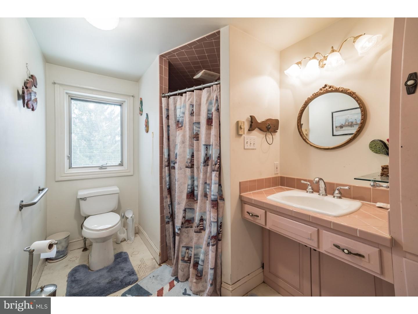 215 Stony Run Road Spring City, PA 19475 - Photo 21 of 25 Bathroom