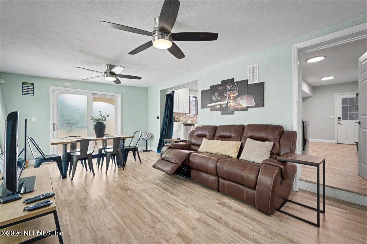 719 South Shores Road, Unit 1 Jacksonville, FL 32207 - Photo 12 of 24 41-CFREM_719_S_Shores_Rd_Jacksonville_FL