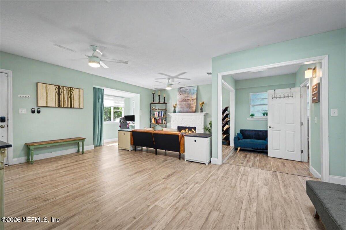 719 South Shores Road, Unit 1 Jacksonville, FL 32207 - Photo 4 of 24 26-CFREM_719_S_Shores_Rd_Jacksonville_FL
