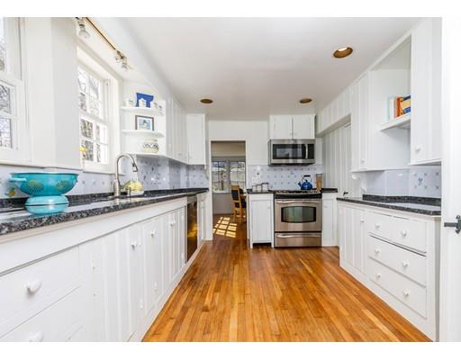 21 Colony Road Lexington, MA 02420 - Photo 9 of 27