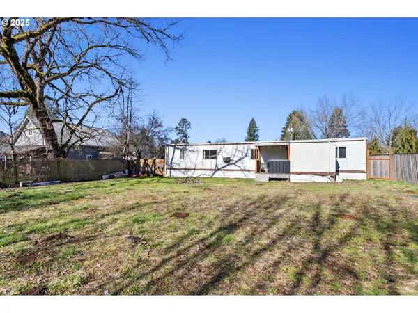 $299,992 | 505 West Jones Street, Yacolt, WA 98675