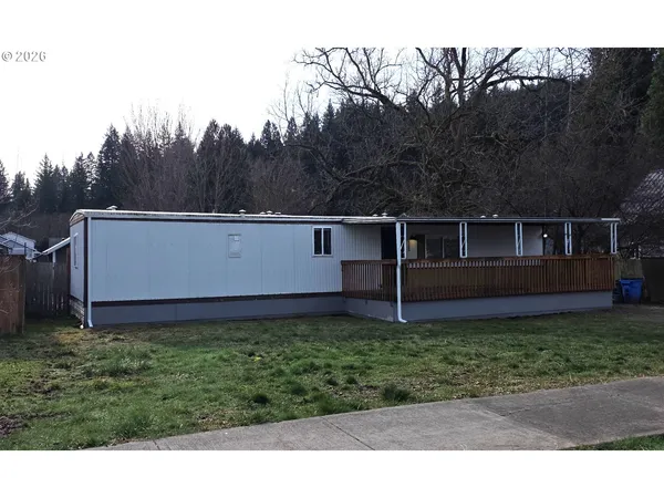 $299,992 | 505 West Jones Street, Yacolt, WA 98675