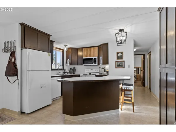 $299,992 | 505 West Jones Street, Yacolt, WA 98675