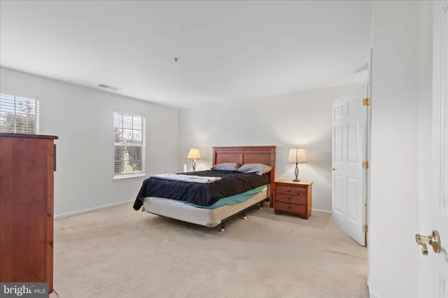 $290,000 | 11002 Koman Circle, Unit 103, Manassas, VA 20109