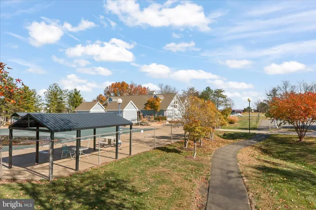 $290,000 | 11002 Koman Circle, Unit 103, Manassas, VA 20109