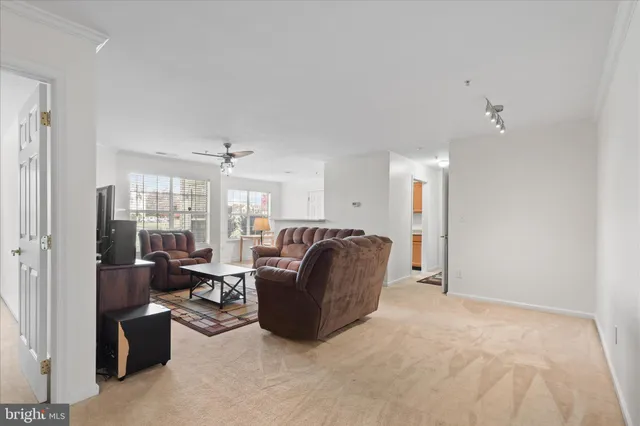 $290,000 | 11002 Koman Circle, Unit 103, Manassas, VA 20109