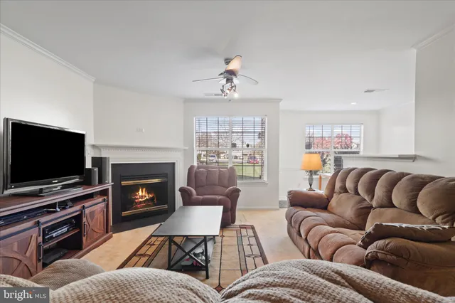 $290,000 | 11002 Koman Circle, Unit 103, Manassas, VA 20109