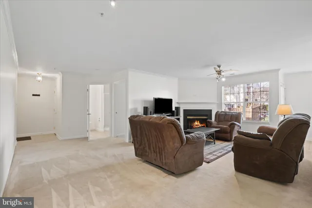 $290,000 | 11002 Koman Circle, Unit 103, Manassas, VA 20109