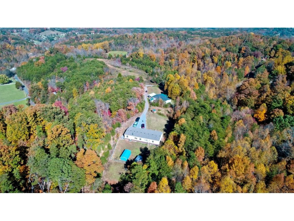583 Overview Way Newport, TN 37821 - Photo 7 of 36 Photo 7