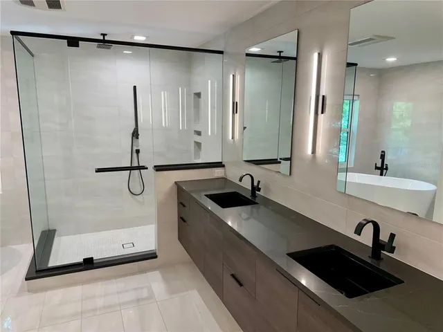 a view of a basketball court