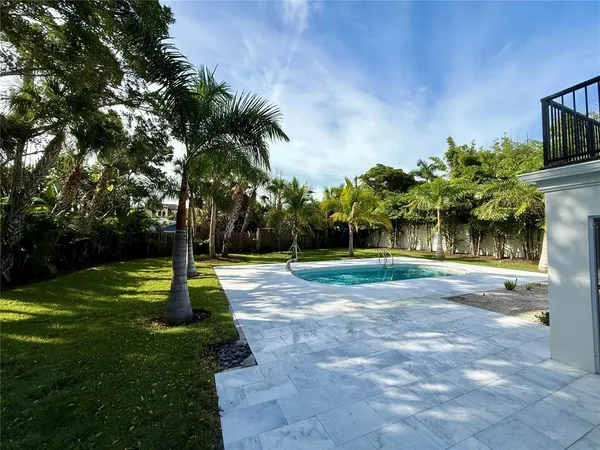 $14,000 | 1359 Harbor Drive, Sarasota, FL 34239
