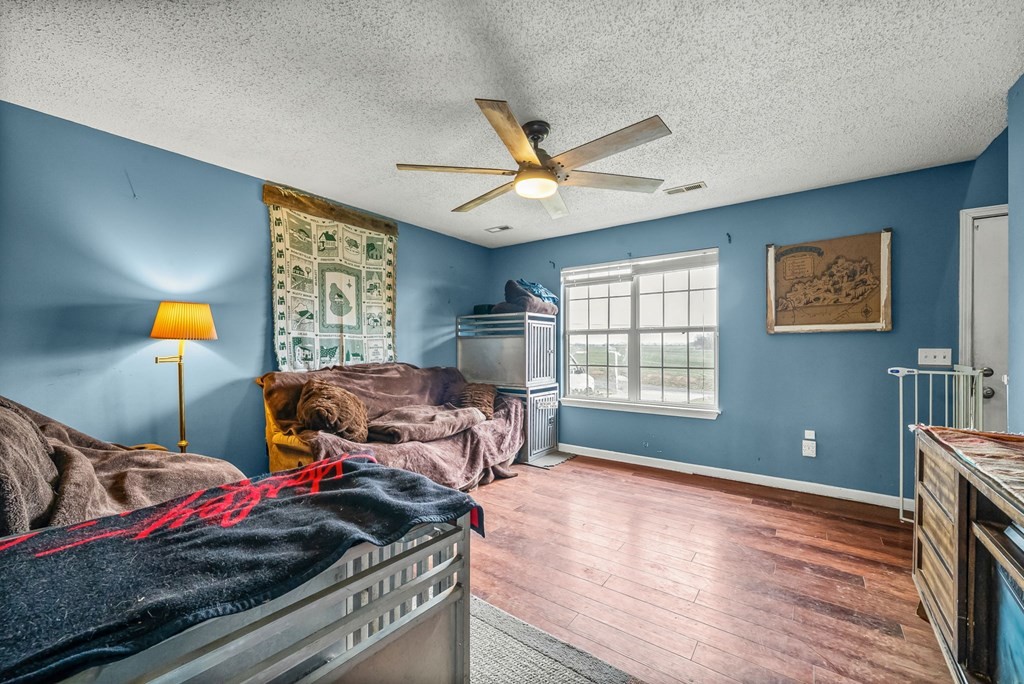 5483 Roaring Springs Road Cadiz, KY 42211 - Photo 11 of 33 Gallery Image 11