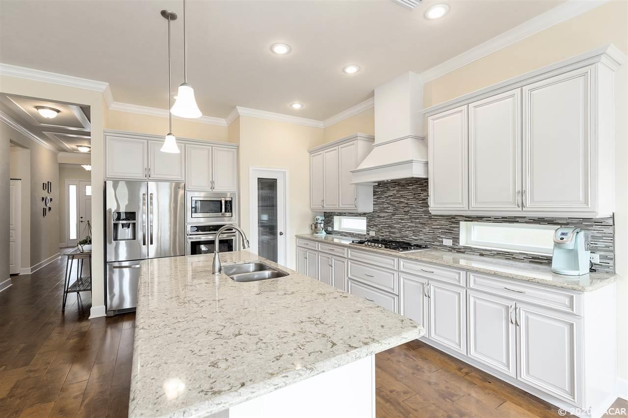 7937 Southwest 80th Drive Gainesville, FL 32608 - Photo 11 of 30