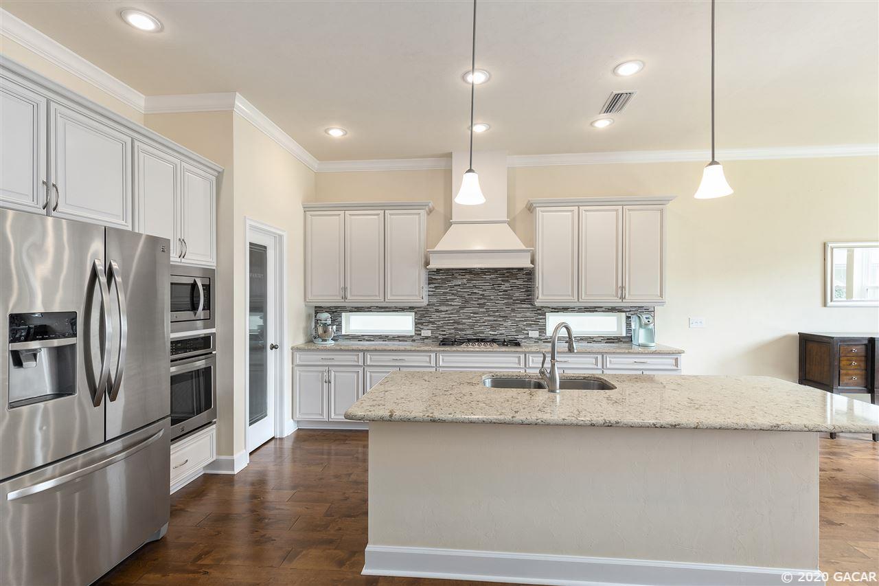 7937 Southwest 80th Drive Gainesville, FL 32608 - Photo 10 of 30