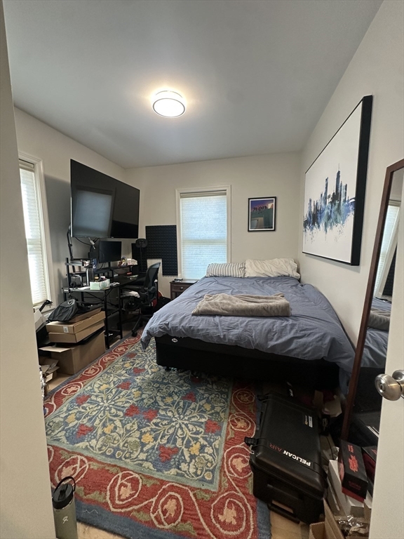 331 Savin Hill Avenue Boston, MA 02125 - Photo 13 of 18