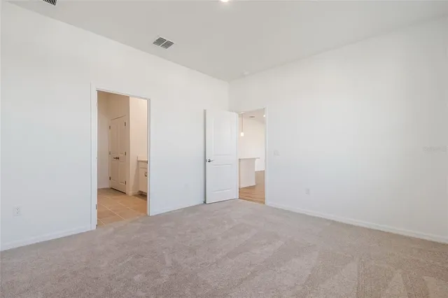 $2,100 | 434 Eventide Avenue, Mascotte, FL 34753