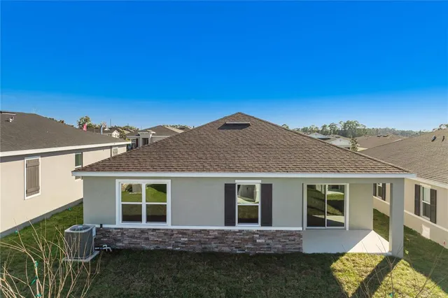 $2,100 | 434 Eventide Avenue, Mascotte, FL 34753
