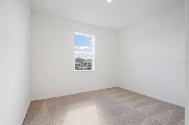 $2,100 | 434 Eventide Avenue, Mascotte, FL 34753