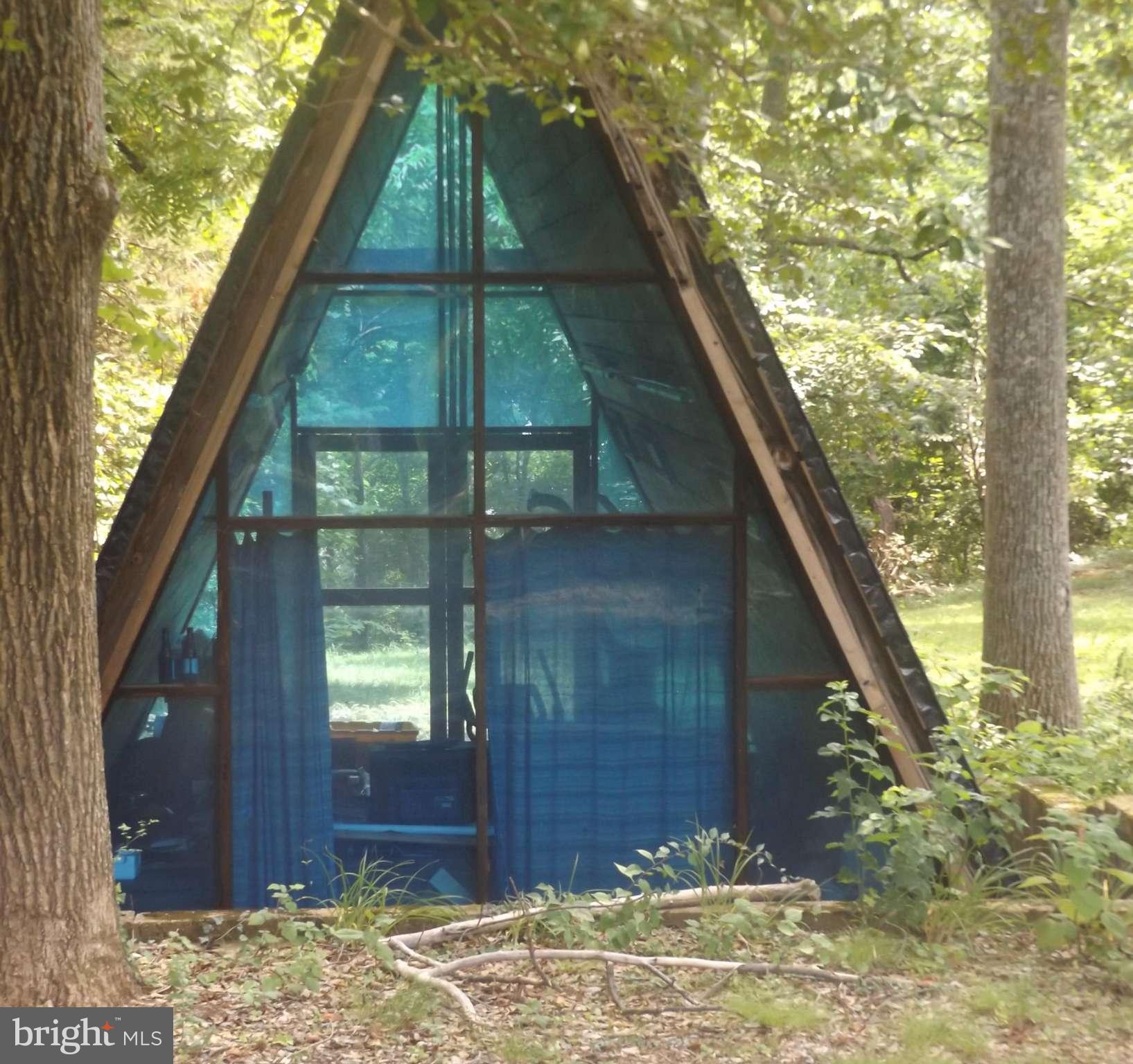 857 Childs Point Road Annapolis, MD 21401 - Photo 8 of 29 a-frame with heat/electric. the perfect office