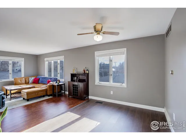 $284,900 | 400 Emery Street, Unit 208, Longmont, CO 80501