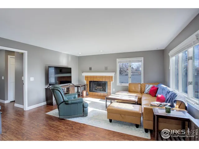 $284,900 | 400 Emery Street, Unit 208, Longmont, CO 80501
