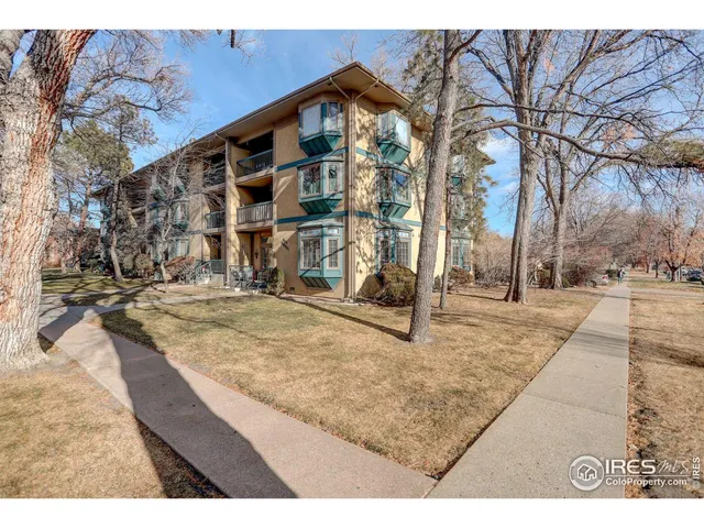 $284,900 | 400 Emery Street, Unit 208, Longmont, CO 80501