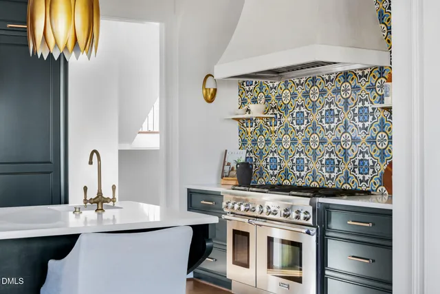 $3,000,000 | 3100 Georgian Terrace, Raleigh, NC 27607