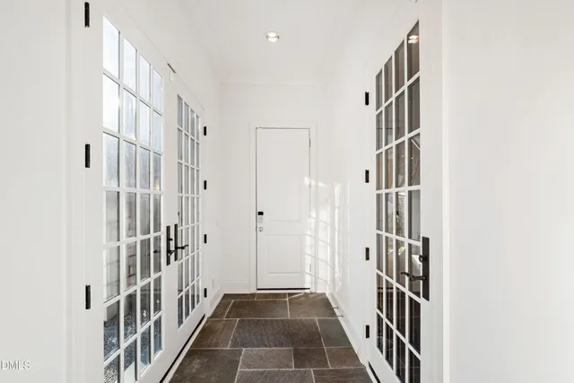 $3,000,000 | 3100 Georgian Terrace, Raleigh, NC 27607