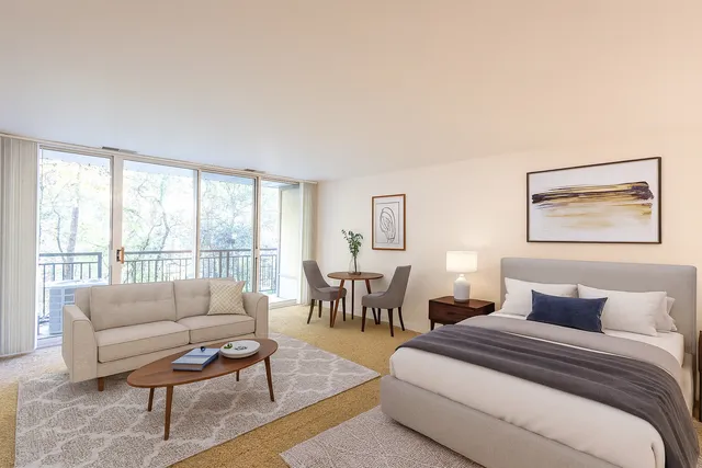 a view of a tennis court