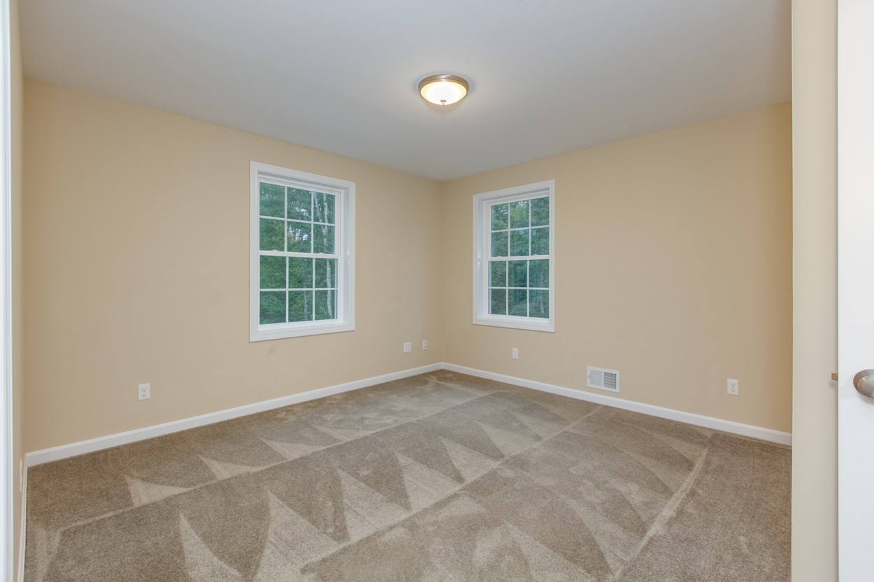 134 Spaulding Road Fremont, NH 03044 - Photo 23 of 38